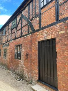 Bishops Keep - A New Unique Town Centre Home - 1