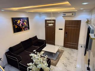 Bim Posh Apartment - 8