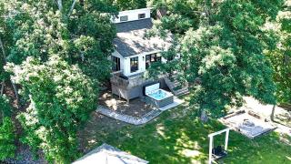 Embrace Nature in this Lakefront Cottage with Fire Pit in Charlotte, North Carolina - 8