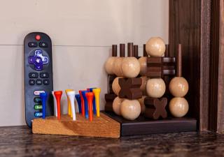 River Cabin - Fire Pit, Kayaks, Games, Dog Park - 2