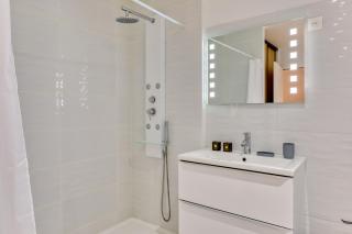 L'explorateur - Entièrement refait - Hyper centre - 8