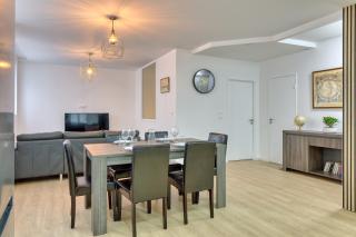 L'explorateur - Entièrement refait - Hyper centre - 3