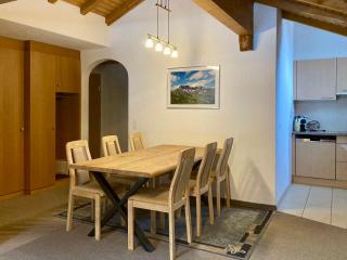 Chasa Sot-Chaunt 301 - 7