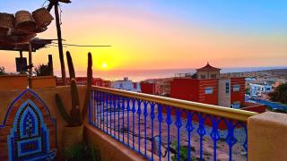 Joli duplex lumineux, très bien équipé, à deux pas de la mer - Imsouan - 0