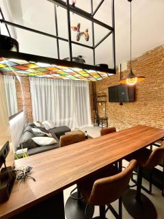 Madrid Rio 8 People 3 Bedrooms 3 Bathrooms 2 Patios Parking - 8