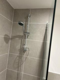 Windsor Gate Room - 1