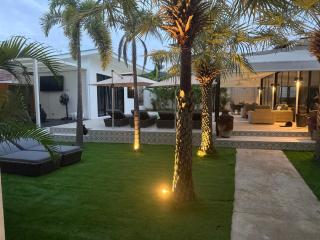 Beautiful private 3 bedroom villa with pool and gym - 6