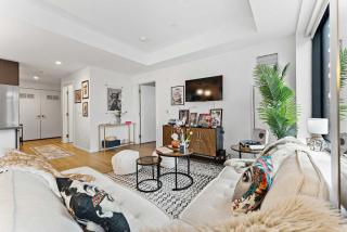 Boston two-bedroom family suite downtown pool - 6