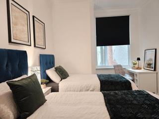 Albert House, 4-Bed Home, Free Parking & Garden - 4