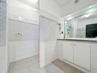 Vue mer - T2 sur les hauteurs de L'Île-Rousse - 7