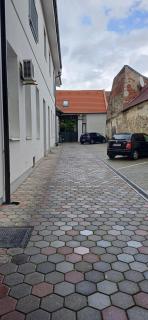 VILLA LUCIA stone house in the center of Modry - 8