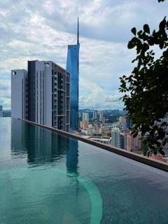 Lucentia Residence By Homestay - 5