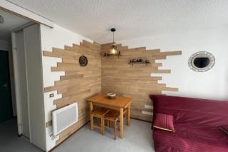 Bright T2 with mountain view and comfort - 8