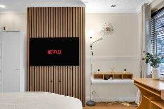 Cosy Kent Stay with Garden & Easy Parking - 5