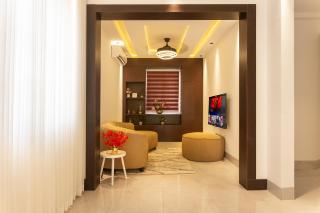 Crescent Cove, Luxury 3 Bedroom Home - 1