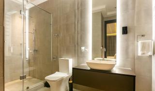 Crescent Cove, Luxury 3 Bedroom Home - 8