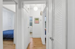 Perfect Apartment with Bedroom and Office - 9