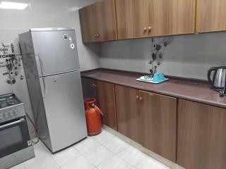 MANAZEL2 ladies and Family stay only corniche apartment - 4