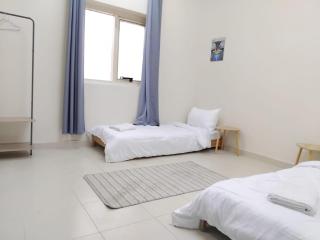 MANAZEL2 ladies and Family stay only corniche apartment - 1