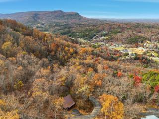 A Secluded Retreat #216 - 7