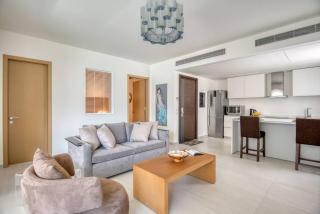 Canvas 2-Bedroom Apt in AquaGate Resort Tabarja - 3