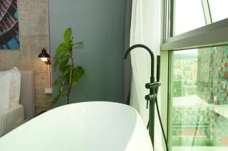 Ambassador Skyline Apartments - 4