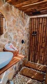 Cabañas con jacuzzi y chimenea - Casa Floral, Marinilla - 7