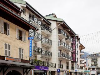 Duplex spacieux 8 pers avec parking, balcon et Wifi - Centre de Brides-les-Bains - FR-1-512-177 - 1