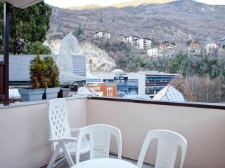 Studio rénové au centre-ville avec balcon, parking et WIFI - 4 pers - FR-1-512-166 - 9