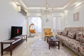 El Rehab Cozy hideout khan with garden oasis and king bed - 0