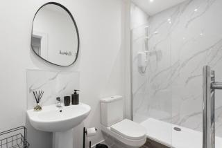 Modern 1 Bed Flat, Helensburgh. - 4