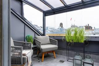 Scandi City Loft, Balcony, Bath, AirCon - 8