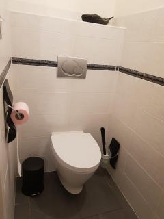 9 pers 160 M² +jardin- 10mn Nantes -30mn mer - 6