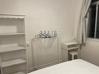 Apartamento - 50 metros da praia - 1