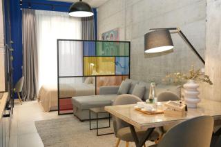 Ambassador Skyline Apartments - 8