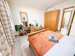 Disc Monthly Rate - 4Bed, 2Bath Edgware Road flat with AC near Marble Arch, Hyde Park & Marylebone - 4