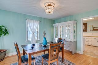 Less Than 1 Mi to Dtwn Franklin Charming Home with Sunroom! - 2