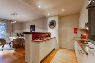 Modern 1BR in the heart of the European Quarter - 6