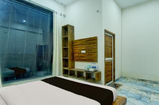 Hotel O The Suresh Mahal Resort - 4