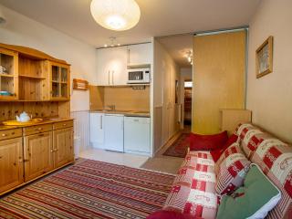 Studio cosy avec balcon au cœur de Val d'Isère, proche pistes et commerces - FR-1-519-7 - 4