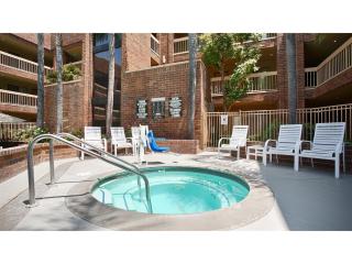 Best Western Plus Meridian Inn & Suites, Anaheim-Orange - Orange - 9
