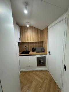 Проспект Свободи 47 - 4