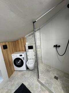 Проспект Свободи 47 - 2