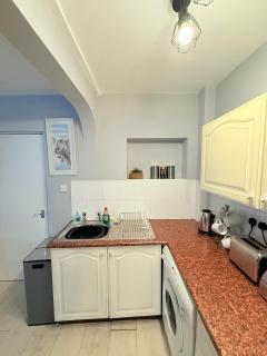 Vibrant Flat Opposite the University of Bristol - 2