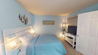 Ocean Forest Plaza Unit 1713 - 1