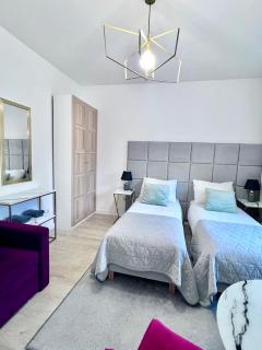 Apartamenty Pokoje Willa Bielany - 0