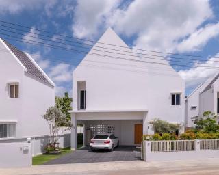 Private Courtyard Villa - 3