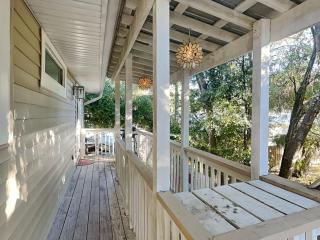 2nd Avenue - Mid Island by Tybee Vacation Rentals - 8