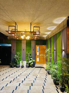 Holiday One Hotel & Suites - 6