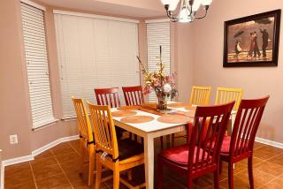 3BR Retreat , Near Beach , BBQ , Pool , Sleeps 12 - 5